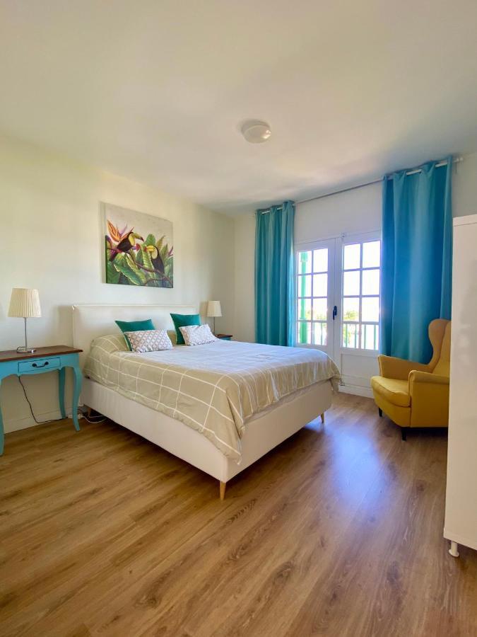 Apartamento Om Con Piscina Y Vistas Al Mar Apartment Costa Teguise Bagian luar foto