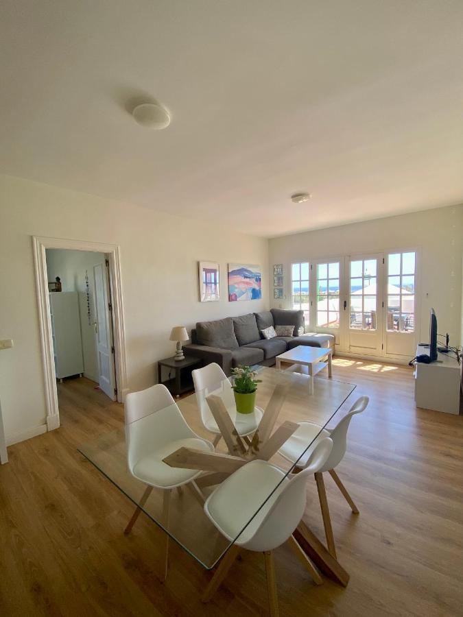 Apartamento Om Con Piscina Y Vistas Al Mar Apartment Costa Teguise Bagian luar foto