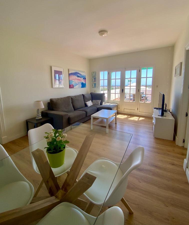 Apartamento Om Con Piscina Y Vistas Al Mar Apartment Costa Teguise Bagian luar foto